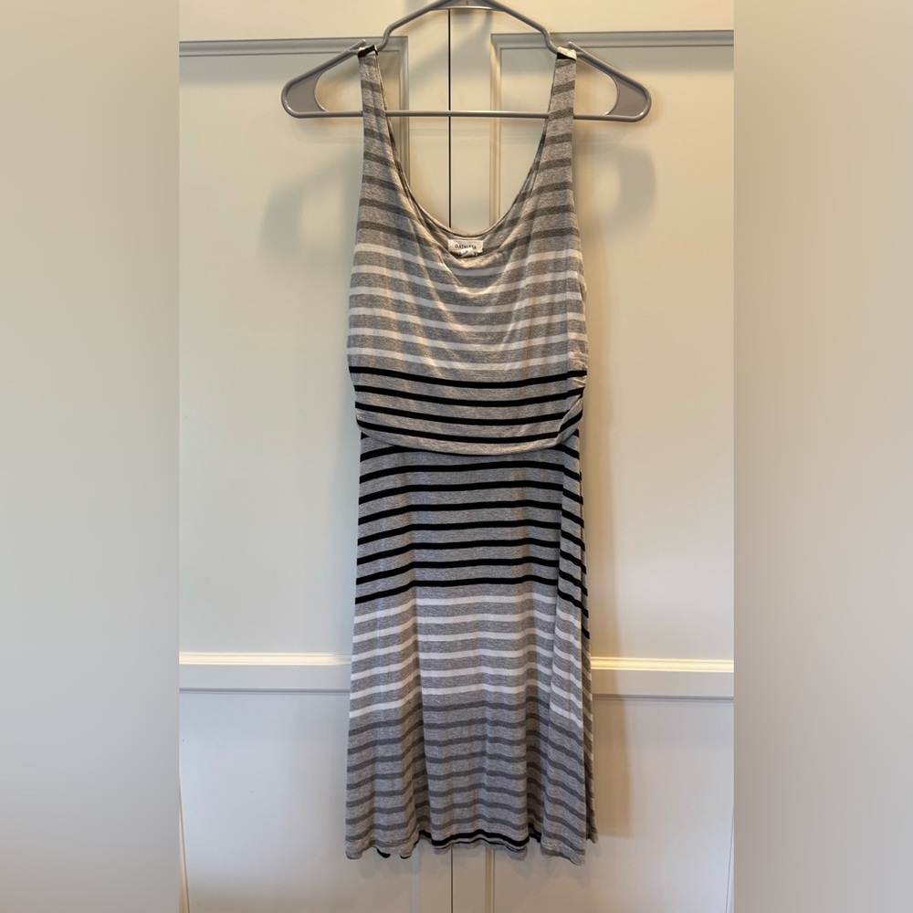 Athleta Gray and White Striped Top